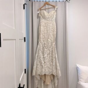 Martina Iiana mermaid fitted Wedding Dress